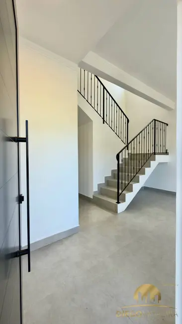 Foto 4 de Casa de Condomínio com 3 quartos à venda, 167m2 em Vila Petrópolis, Atibaia - SP