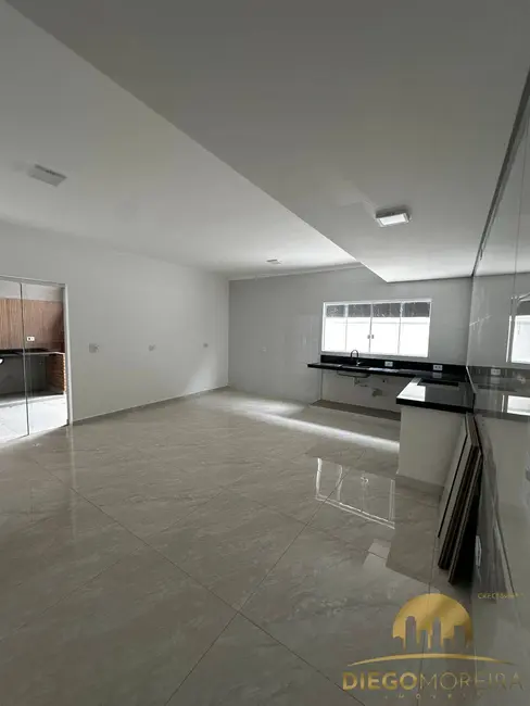 Casa com 3 quartos à venda, 161m2 em Franco Da Rocha - SP - imagem 2 Foto 2 de Casa com 3 quartos à venda, 161m2 em Franco Da Rocha - SP