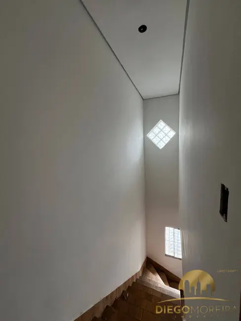 Foto 6 de Casa com 3 quartos à venda, 197m2 em Jardim Imperial, Atibaia - SP