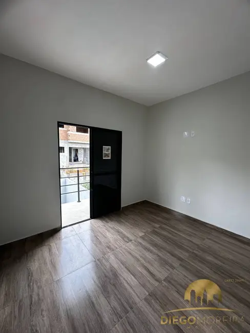 Foto 9 de Casa com 3 quartos à venda, 100m2 em Bom Jesus Dos Perdoes - SP