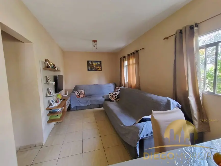 Foto 3 de Chácara com 4 quartos à venda, 190m2 em Mairipora - SP