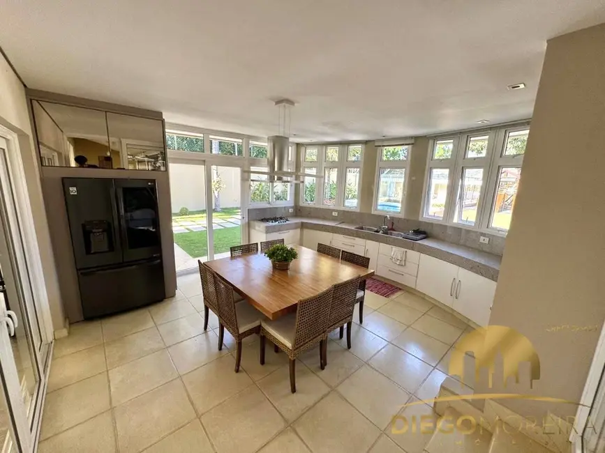 Casa com 4 quartos à venda, 890m2 em Recreio Maristela, Atibaia - SP - imagem 9 Foto 9 de Casa com 4 quartos à venda, 890m2 em Recreio Maristela, Atibaia - SP