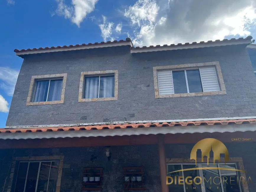 Foto 1 de Casa com 3 quartos à venda, 300m2 em Mairipora - SP