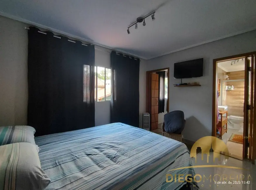 Foto 9 de Casa com 3 quartos à venda, 300m2 em Mairipora - SP