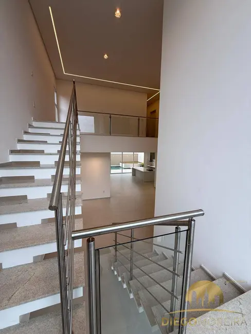 Foto 4 de Casa de Condomínio com 3 quartos à venda, 280m2 em Nova Gardênia, Atibaia - SP