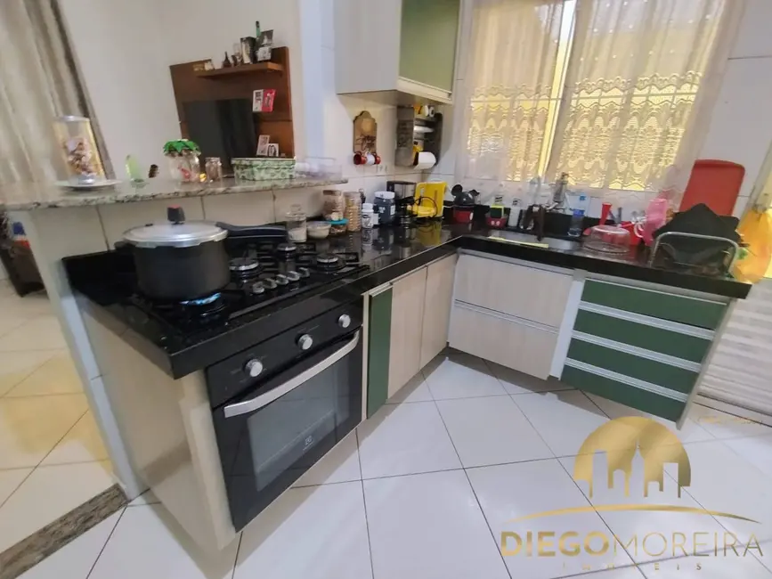 Foto 3 de Casa com 2 quartos à venda e para alugar, 150m2 em Mairipora - SP