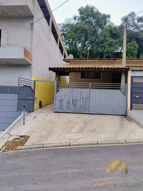 Foto 1 de Casa com 2 quartos à venda e para alugar, 150m2 em Mairipora - SP
