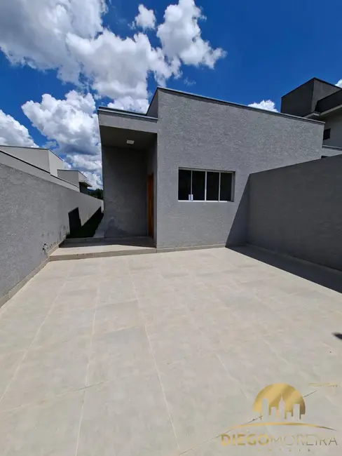 Foto 1 de Casa com 3 quartos à venda, 85m2 em Jardim do Lago, Atibaia - SP