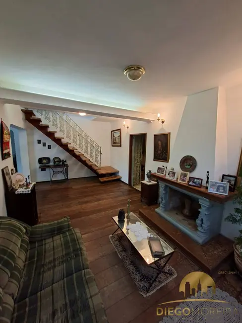 Foto 4 de Casa de Condomínio com 7 quartos à venda, 300m2 em Parque Arco Iris, Atibaia - SP