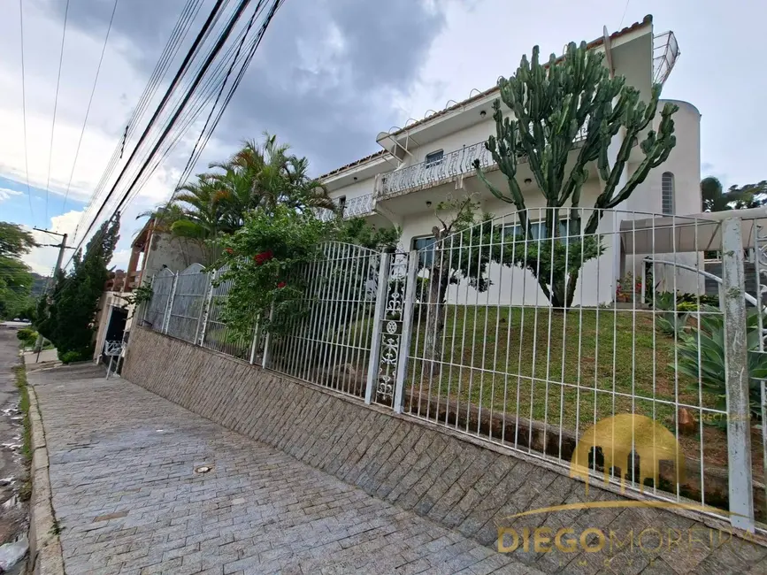 Foto 1 de Casa de Condomínio com 7 quartos à venda, 300m2 em Parque Arco Iris, Atibaia - SP