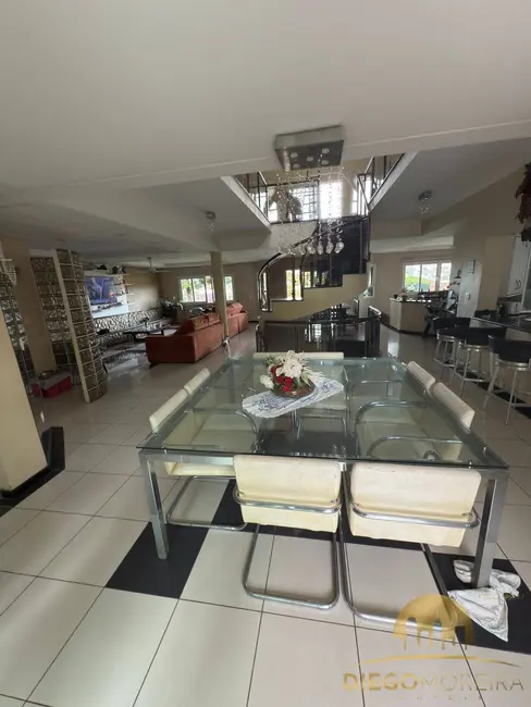 Foto 3 de Casa com 6 quartos à venda, 705m2 em Vila Santista, Atibaia - SP