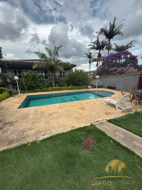 Foto 2 de Casa com 6 quartos à venda, 705m2 em Vila Santista, Atibaia - SP