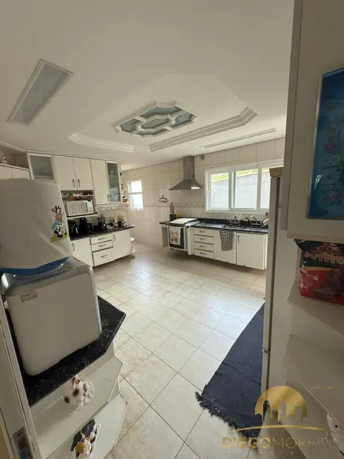 Foto 7 de Casa com 6 quartos à venda, 705m2 em Vila Santista, Atibaia - SP