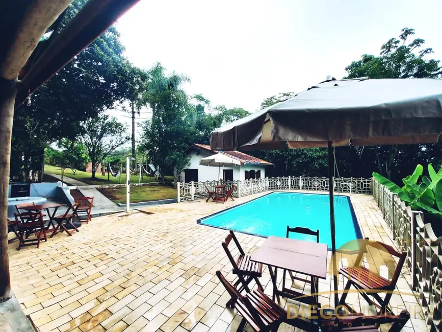 Foto 2 de Chácara com 3 quartos à venda, 200m2 em Mairipora - SP