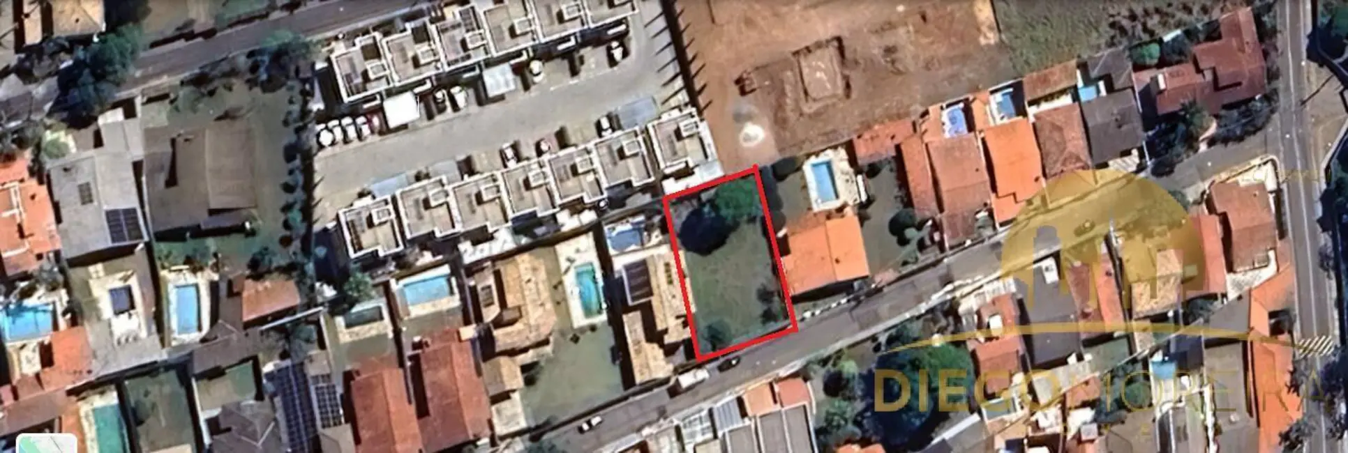 Foto 1 de Terreno / Lote à venda, 700m2 em Atibaia - SP