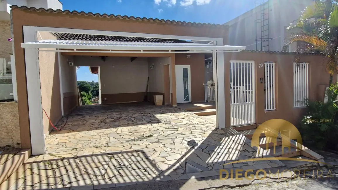 Foto 1 de Casa de Condomínio com 3 quartos à venda e para alugar, 260m2 em Mairipora - SP
