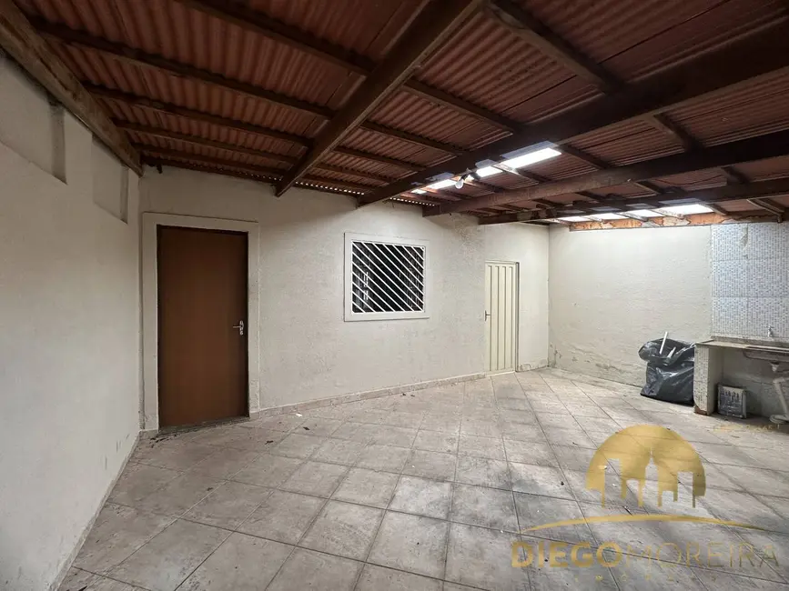 Foto 2 de Casa com 2 quartos à venda, 120m2 em Jardim Imperial, Atibaia - SP
