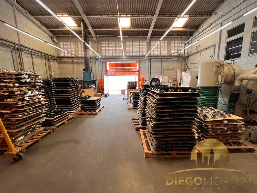 Foto 2 de Armazém / Galpão para alugar, 800m2 em Mairipora - SP