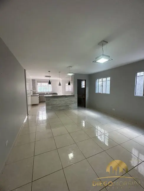 Foto 5 de Casa com 2 quartos para alugar, 150m2 em Jardim Maristela, Atibaia - SP