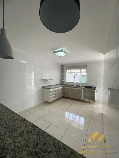 Foto 8 de Casa com 2 quartos para alugar, 150m2 em Jardim Maristela, Atibaia - SP