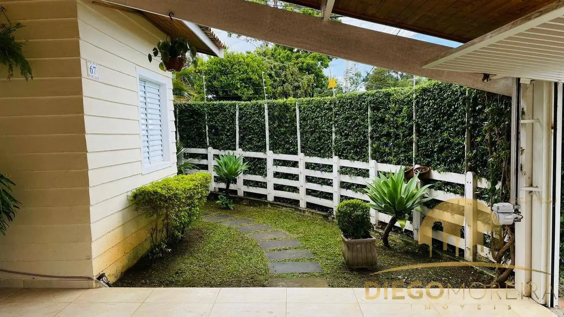 Foto 2 de Casa com 3 quartos à venda, 161m2 em Jardim do Lago, Atibaia - SP