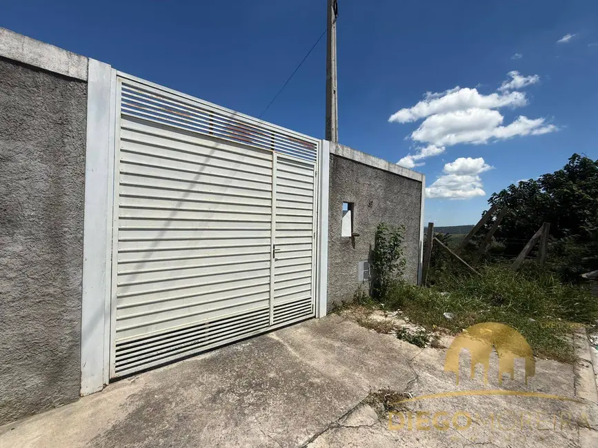 Foto 1 de Casa com 2 quartos à venda, 150m2 em Mairipora - SP