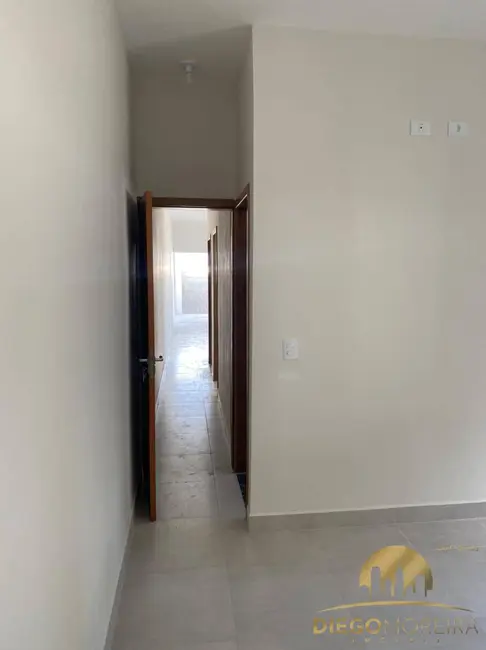 Foto 9 de Casa com 2 quartos à venda, 150m2 em Mairipora - SP