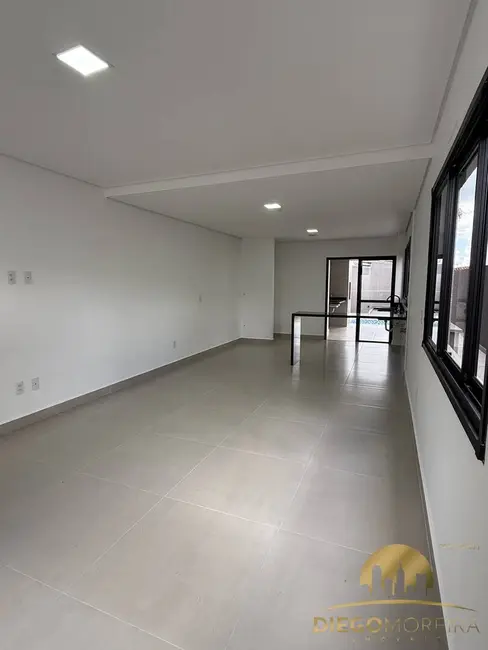 Foto 3 de Casa com 3 quartos à venda e para alugar, 232m2 em Itapetinga, Atibaia - SP