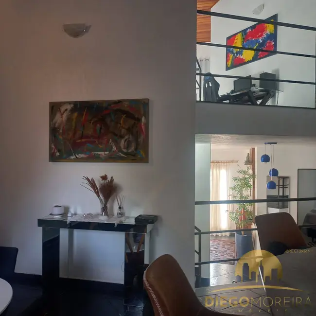 Foto 9 de Casa com 3 quartos à venda, 480m2 em Vila Petrópolis, Atibaia - SP