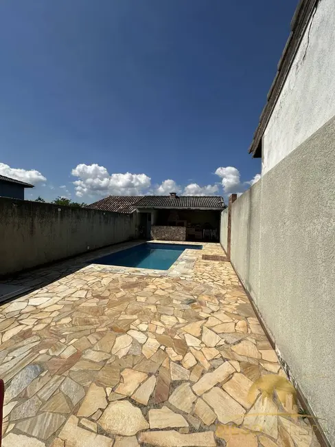 Foto 2 de Casa com 3 quartos à venda e para alugar, 80m2 em Mairipora - SP
