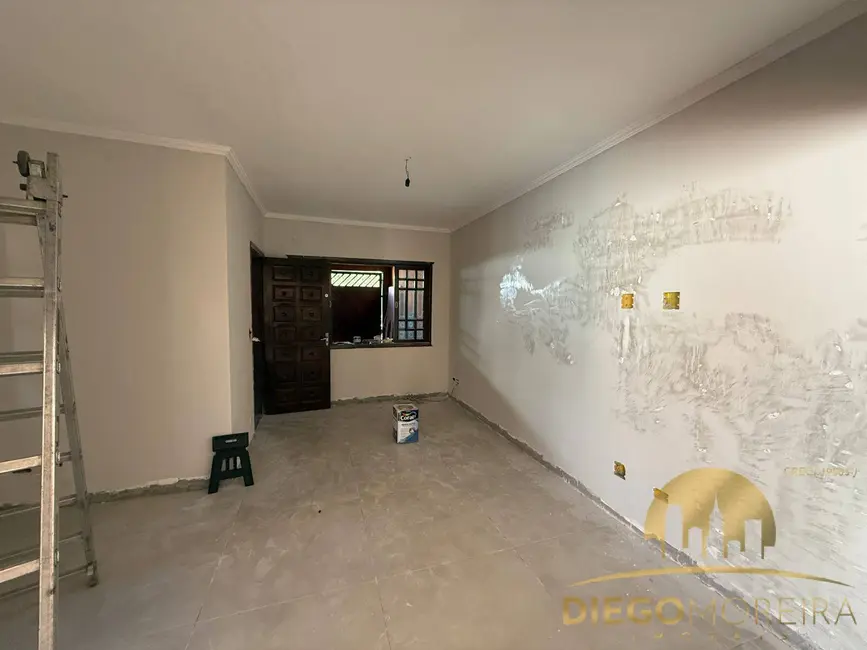 Casa com 2 quartos à venda, 94m2 em Atibaia Jardim, Atibaia - SP - imagem 4 Foto 4 de Casa com 2 quartos à venda, 94m2 em Atibaia Jardim, Atibaia - SP