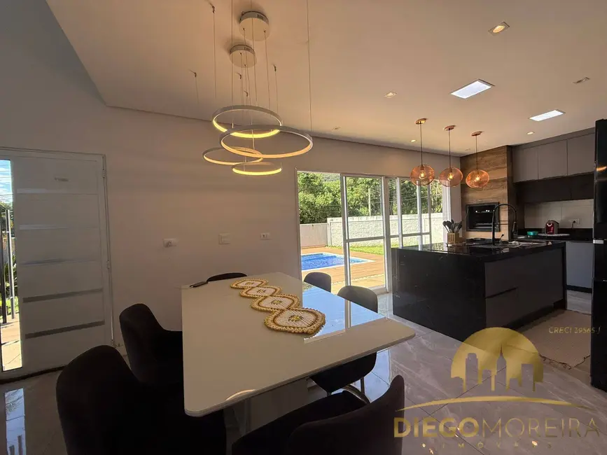 Casa com 3 quartos à venda, 122m2 em Mairipora - SP - imagem 5 Foto 5 de Casa com 3 quartos à venda, 122m2 em Mairipora - SP