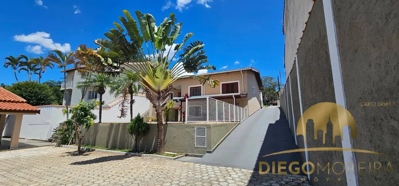 Foto 5 de Casa com 5 quartos à venda e para alugar, 450m2 em Vila Santista, Atibaia - SP