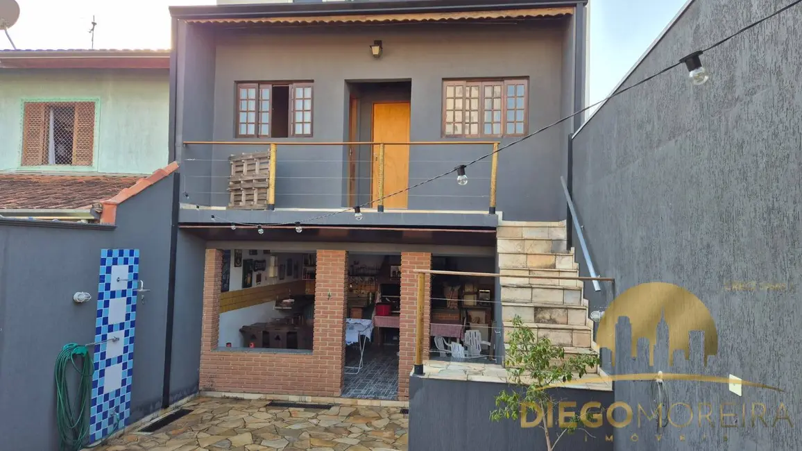 Foto 1 de Casa com 3 quartos à venda, 182m2 em Atibaia Jardim, Atibaia - SP