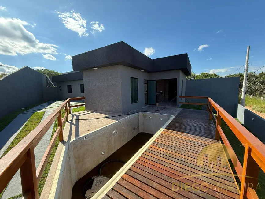 Foto 2 de Chácara com 3 quartos à venda, 500m2 em Jardim Estância Brasil, Atibaia - SP