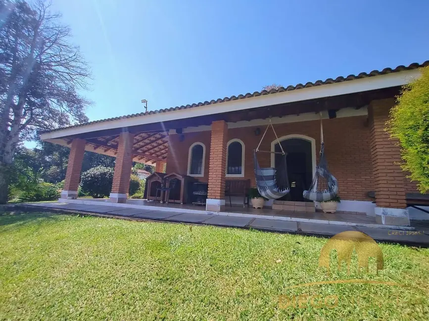 Foto 4 de Chácara com 7 quartos à venda, 4000m2 em Jardim Estância Brasil, Atibaia - SP