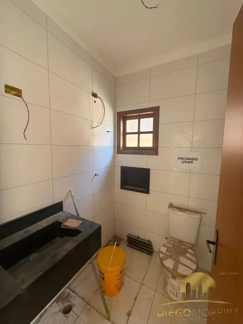Foto 5 de Casa de Condomínio com 3 quartos à venda, 90m2 em Jardim Estância Brasil, Atibaia - SP
