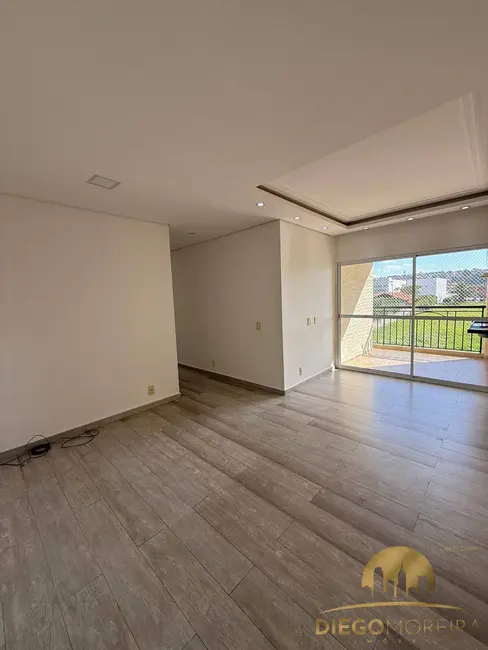 Foto 2 de Apartamento com 3 quartos para alugar, 86m2 em Vila Helena, Atibaia - SP