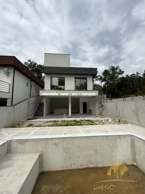 Foto 3 de Casa com 3 quartos à venda, 148m2 em Mairipora - SP