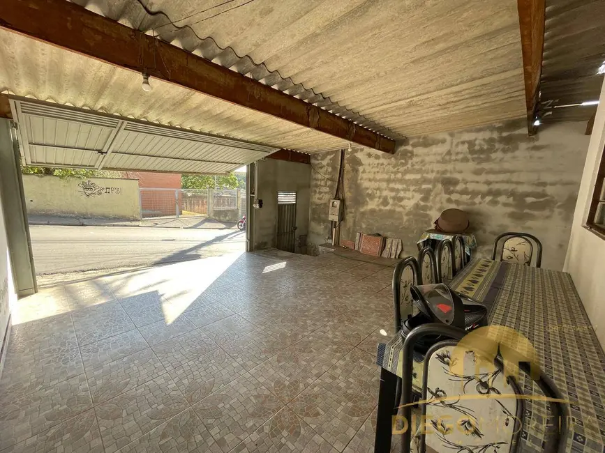 Casa com 2 quartos à venda, 118m2 em Mairipora - SP - imagem 3 Foto 3 de Casa com 2 quartos à venda, 118m2 em Mairipora - SP