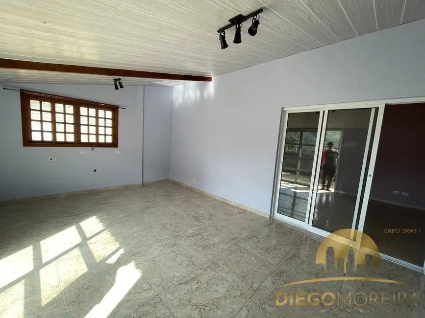 Foto 4 de Casa com 2 quartos à venda, 90m2 em Mairipora - SP
