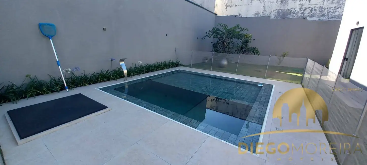 Foto 2 de Casa de Condomínio com 3 quartos à venda, 510m2 em Jardim Shangri-Lá, Atibaia - SP