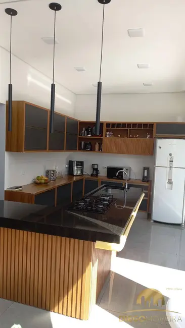 Foto 6 de Casa de Condomínio com 3 quartos à venda, 510m2 em Jardim Shangri-Lá, Atibaia - SP
