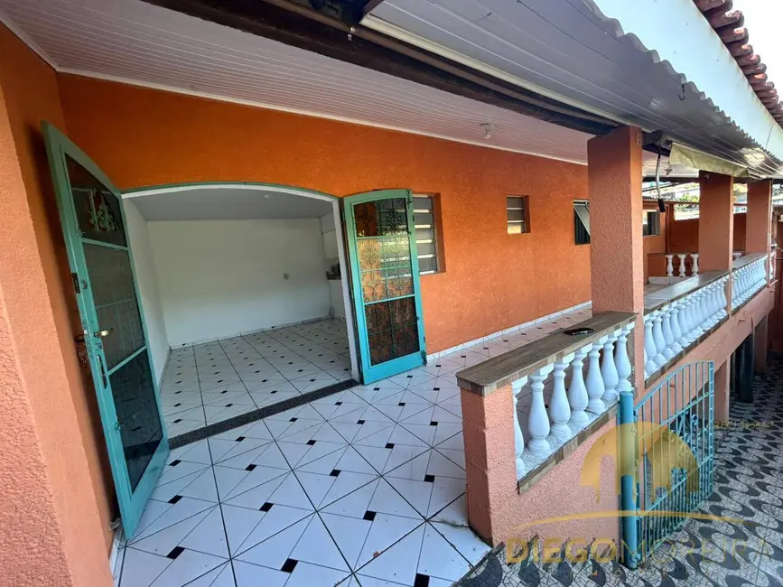 Foto 2 de Casa com 2 quartos à venda, 150m2 em Mairipora - SP