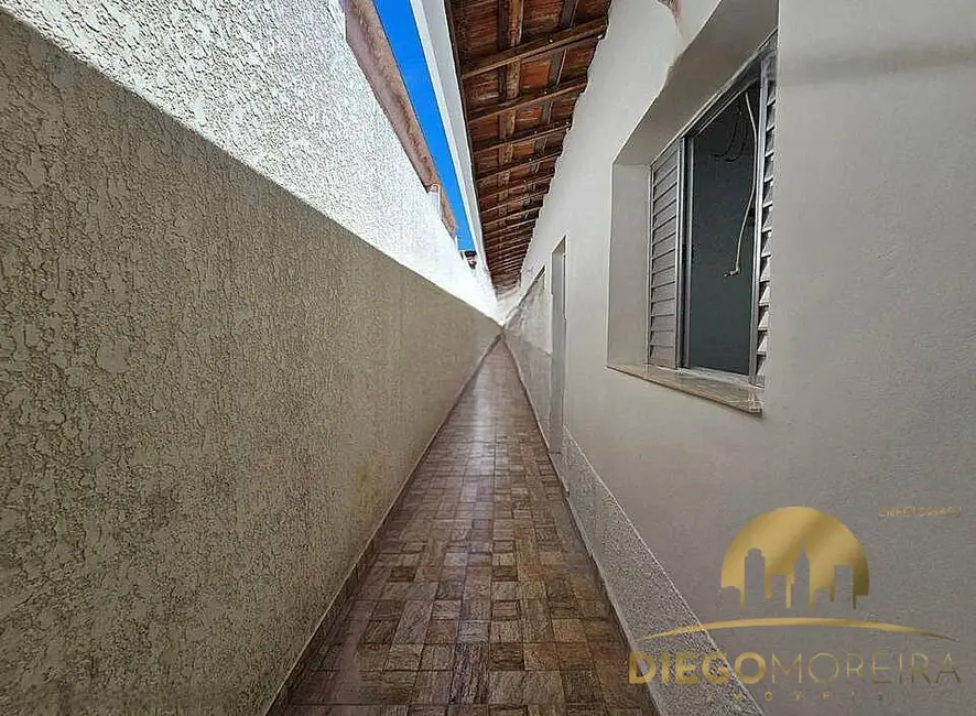 Foto 1 de Casa com 3 quartos à venda, 130m2 em Jardim Alvinópolis, Atibaia - SP