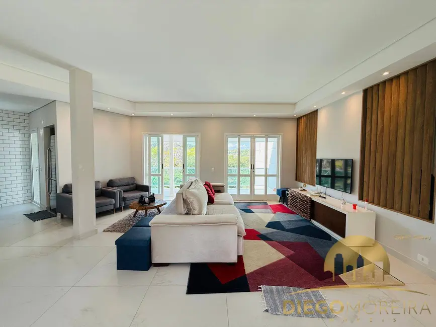 Foto 2 de Casa de Condomínio com 4 quartos à venda, 700m2 em Piracaia - SP