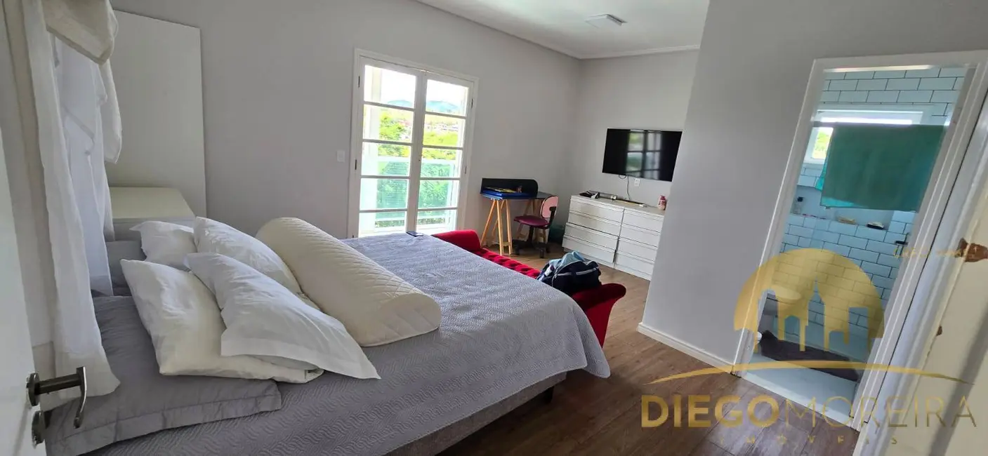 Foto 7 de Casa de Condomínio com 4 quartos à venda, 700m2 em Piracaia - SP