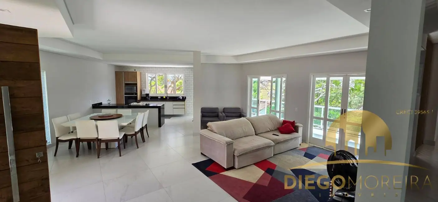 Foto 4 de Casa de Condomínio com 4 quartos à venda, 700m2 em Piracaia - SP