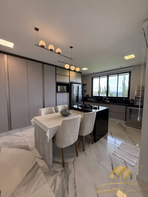 Casa de Condomínio com 4 quartos à venda, 388m2 em Condomínio Porto Atibaia, Atibaia - SP - imagem 8 Foto 8 de Casa de Condomínio com 4 quartos à venda, 388m2 em Condomínio Porto Atibaia, Atibaia - SP