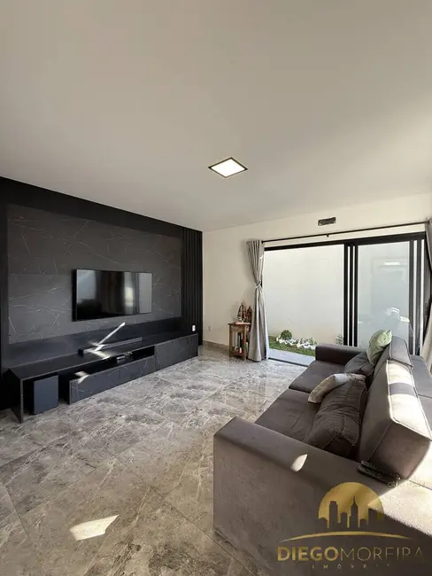 Foto 3 de Casa de Condomínio com 3 quartos à venda, 234m2 em Atibaia - SP
